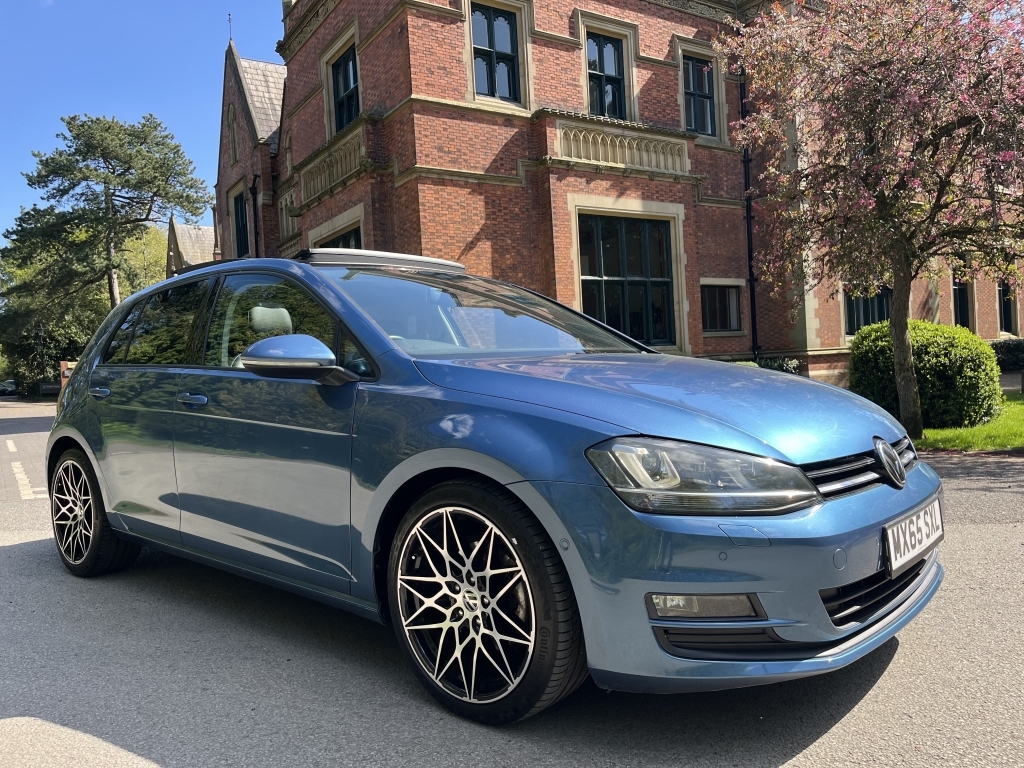 Volkswagen Golf Hatchback Blue