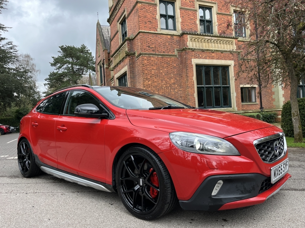 Volvo V40 Cross Country Hatchback Red