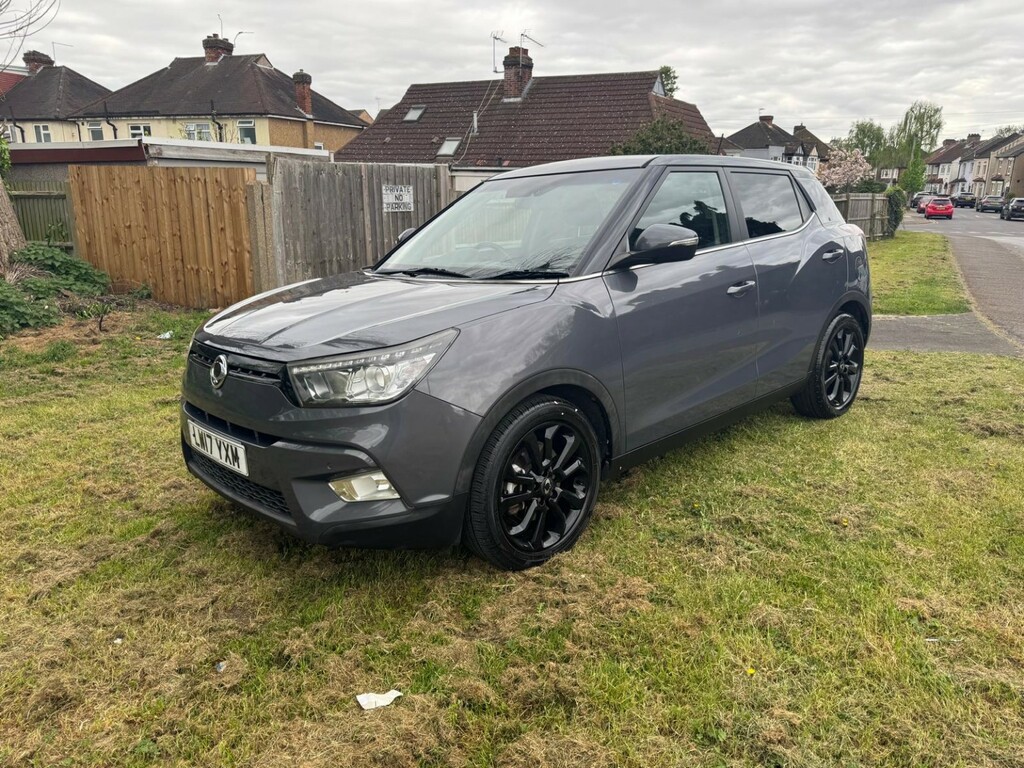 SsangYong Tivoli Suv 1.6 E-xdi Elx 201717 LW17YXM Grey #5