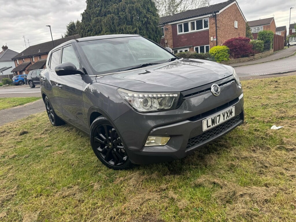 SsangYong Tivoli Suv 1.6 E-xdi Elx 201717 Grey
