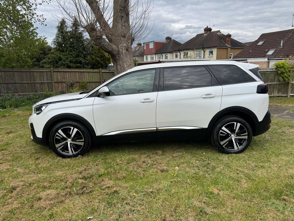 Peugeot 5008 Suv 1.2 Puretech Allure 202170 EU70GYN White #6