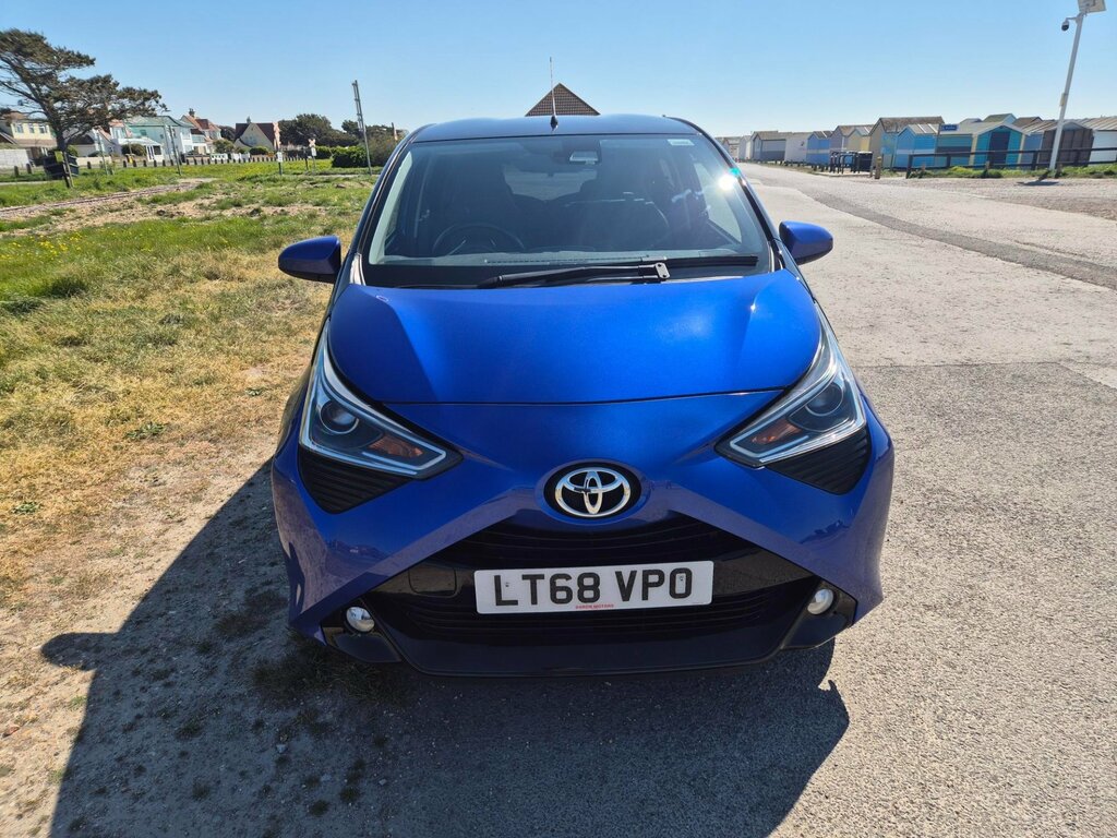 Toyota Aygo X X-clusiv Automatic 5dr Petrol LT68VPO Blue #5