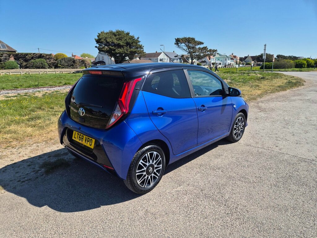 Toyota Aygo X X-clusiv Automatic 5dr Petrol LT68VPO Blue #6