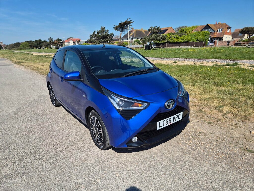 Toyota Aygo X X-clusiv Automatic 5dr Petrol LT68VPO Blue #3