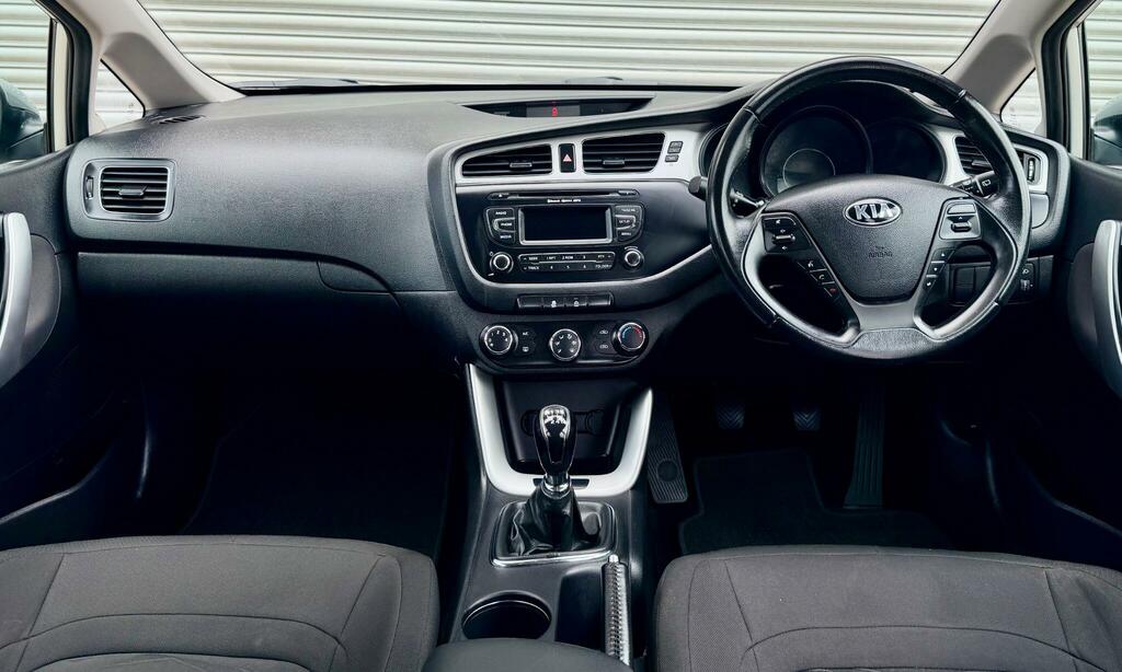 Kia Ceed 1.4 Vr7 Sportswagon Euro 5 SE14EKT Silver #2