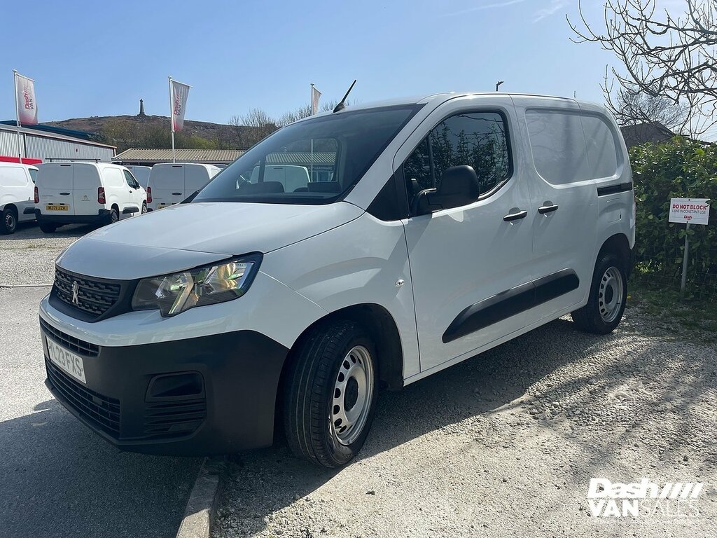 Peugeot Partner Bluehdi 1000 Professional Premium YL23FXS White #3