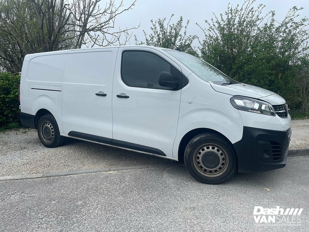 Vauxhall Vivaro Turbo D 2900 Prime White