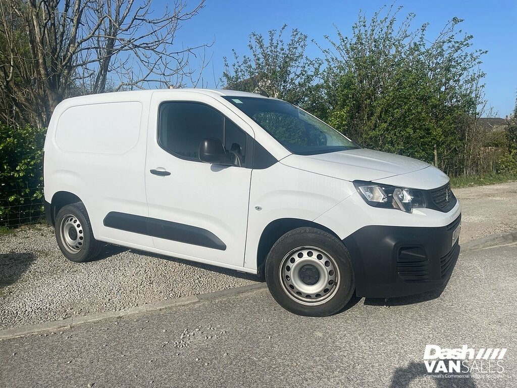 Peugeot Partner Bluehdi 1000 Professional Premium White