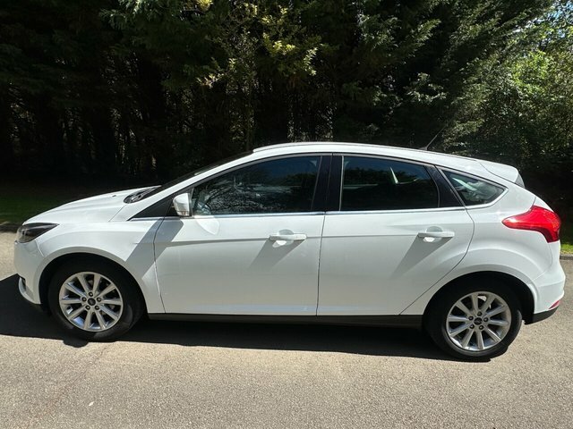 Ford Focus 2015 1.5 Tdci Titanium Hatchback GH15CVO White #6