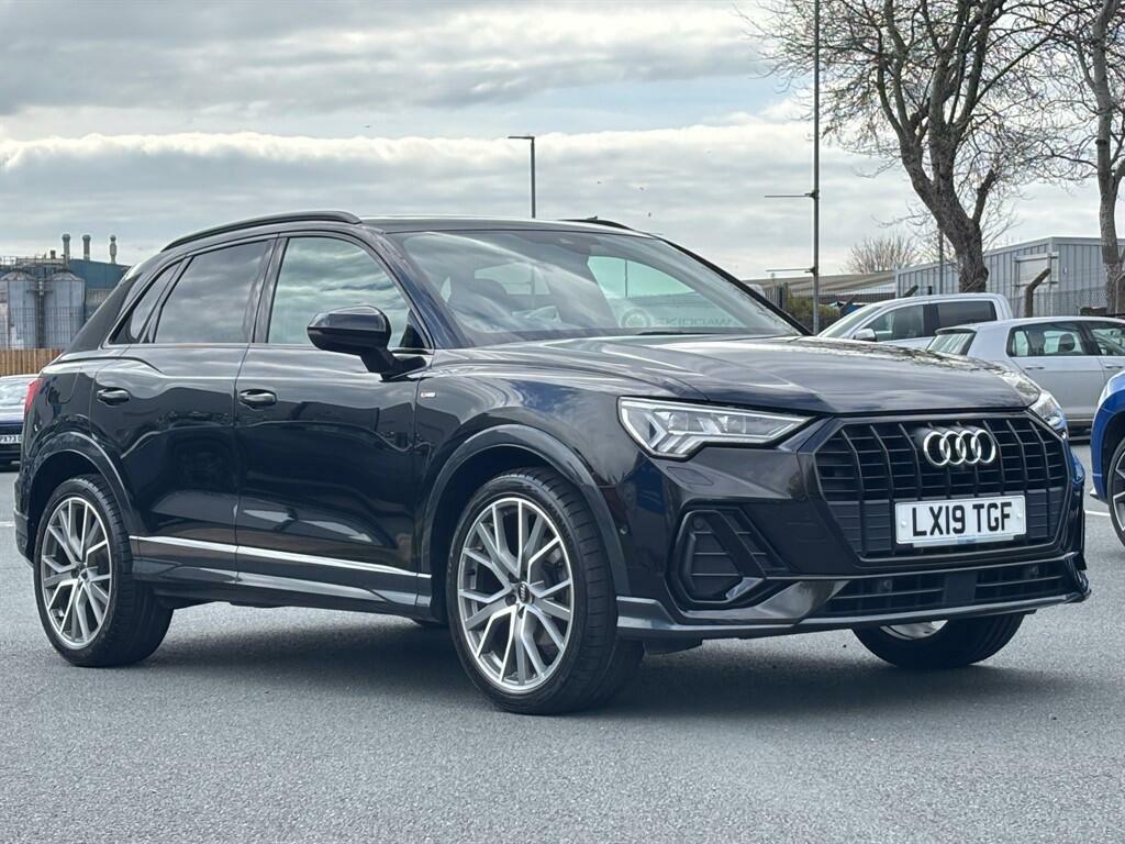 Audi Q3 1.5 Tfsi Cod 35 Vorsprung S Tronic Euro 6 Ss LX19TGF Black #3