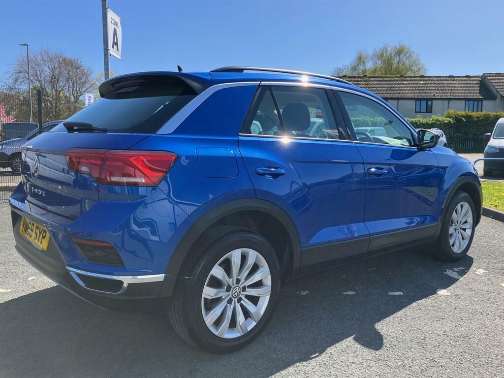 Volkswagen T-Roc Se VN68SYP Blue #6