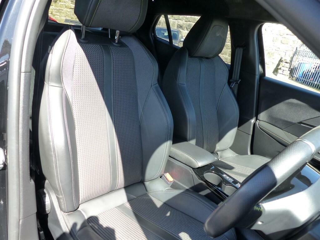 Peugeot 2008 1.2 Puretech Gt Euro 6 Ss SA23PTU Black #5