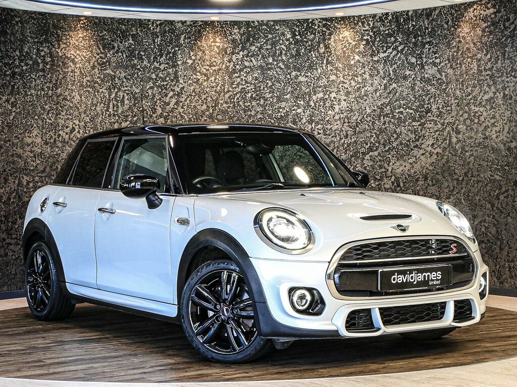 Mini Hatch Cooper S Sport White