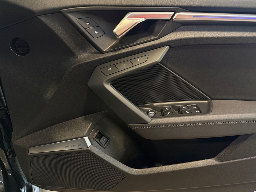 Audi S3 Tfsi Vorsprung FV23UGL Black #3