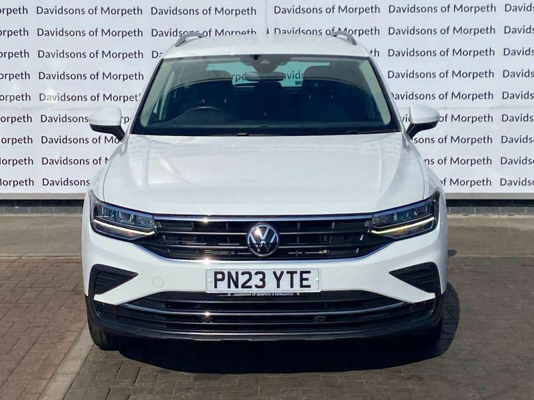 Volkswagen Tiguan 1.5 Tsi Life Suv Euro 6 Ss 1 PN23YTE White #2