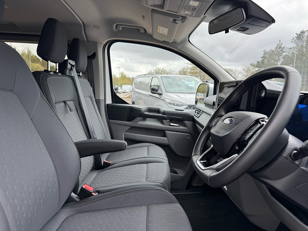 Ford Transit Custom Tdci 136Ps 320 Limited L2 Lwb 9 Seat Bus With LJ74MZR Silver #5