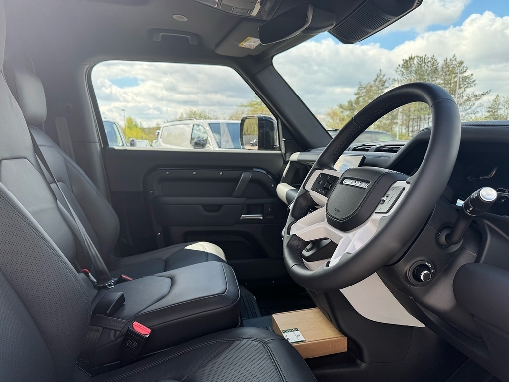 Land Rover Defender 90 D350 Hard Top X-dynamic Hse 350Ps With Full Heated Black #5