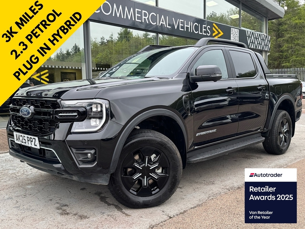 Ford Ranger Ecoboost Stormtrak 281Ps 11.8Kwh 4Wd With Low Mile Black