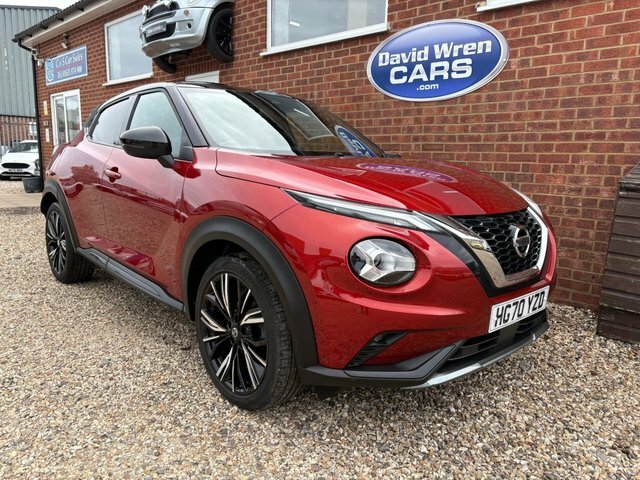 Nissan Juke 1.0 Dig-t Tekna Suv HG70YZD Red #4