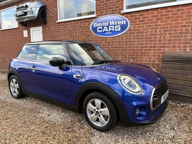 Mini Hatch 1.5 Cooper Classic Hatchback Blue