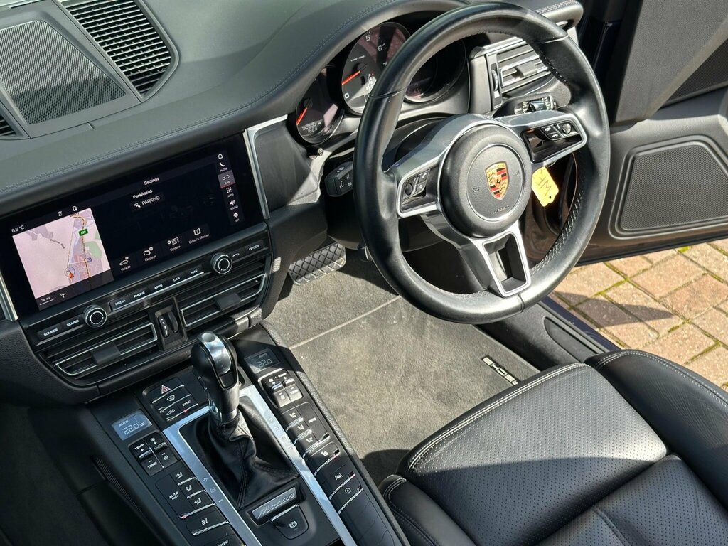 Porsche Macan 2.0T Pdk 4Wd Euro 6 Ss LX68WFJ Blue #3