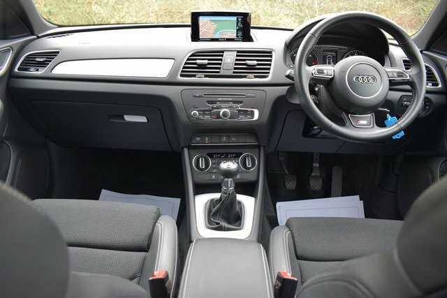 Audi Q3 2.0 Tdi S Line YS18XDG Green #3