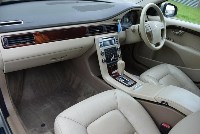 Volvo S80 3.2L Se Lux Black #15