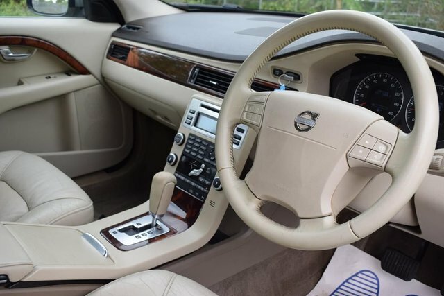 Volvo S80 3.2L Se Lux Black #35