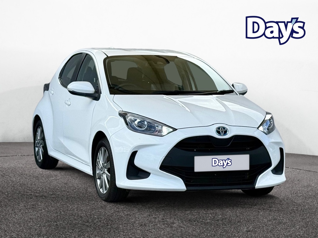 Toyota Yaris 1.5 Vvt-h Icon Hatchback Hybrid E-cvt E White