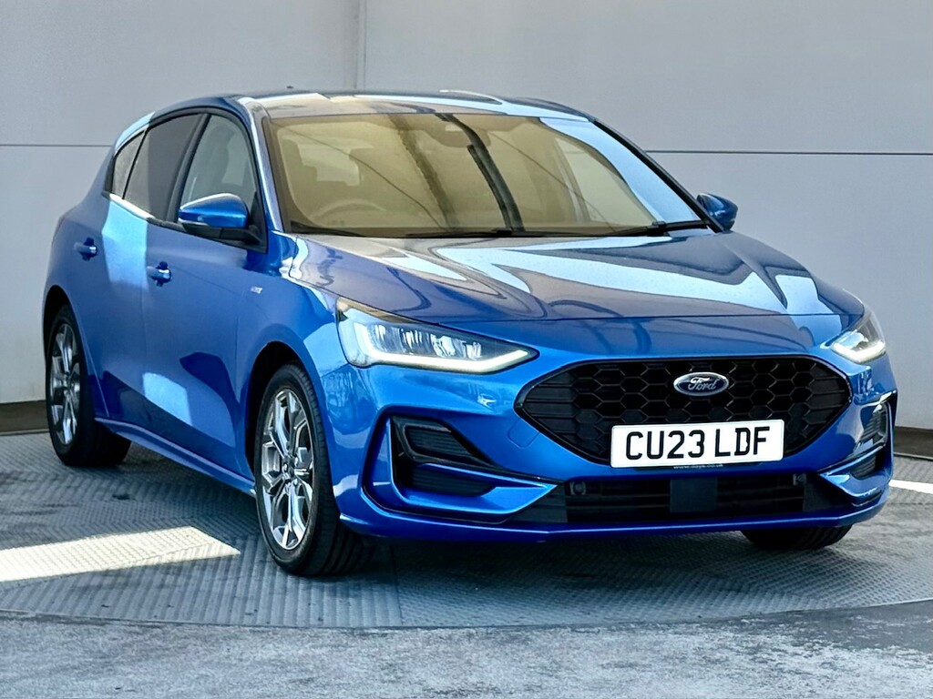 Ford Focus 1.0T Ecoboost St-line Hatchback CU23LDF Blue #2