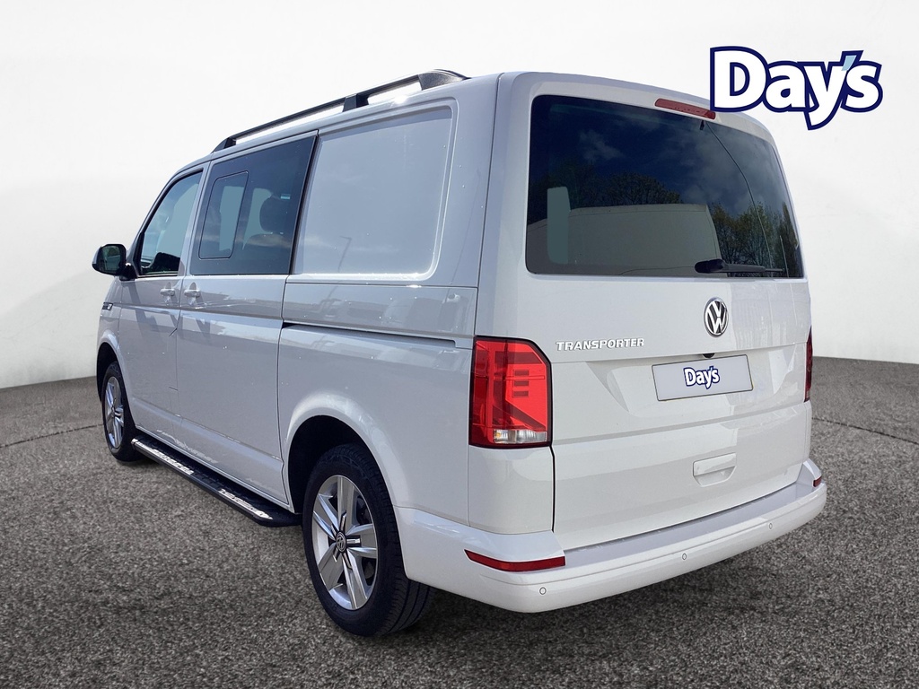 Volkswagen Transporter 2.0 Tdi T32 Highline Kombi Double Cab M White #6