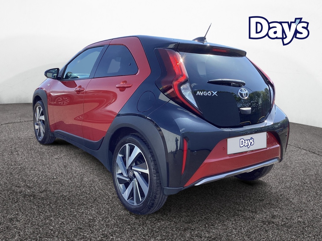 Toyota Aygo X 1.0 Vvt-i Exclusive Hatchback Eu Red #6
