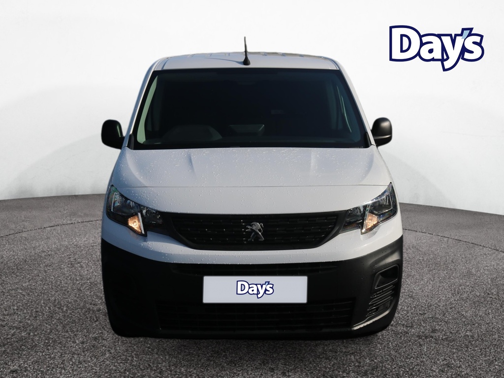 Peugeot Partner 1.5 Bluehdi 1000 Professional Premium Standard P CA23KBE White #2