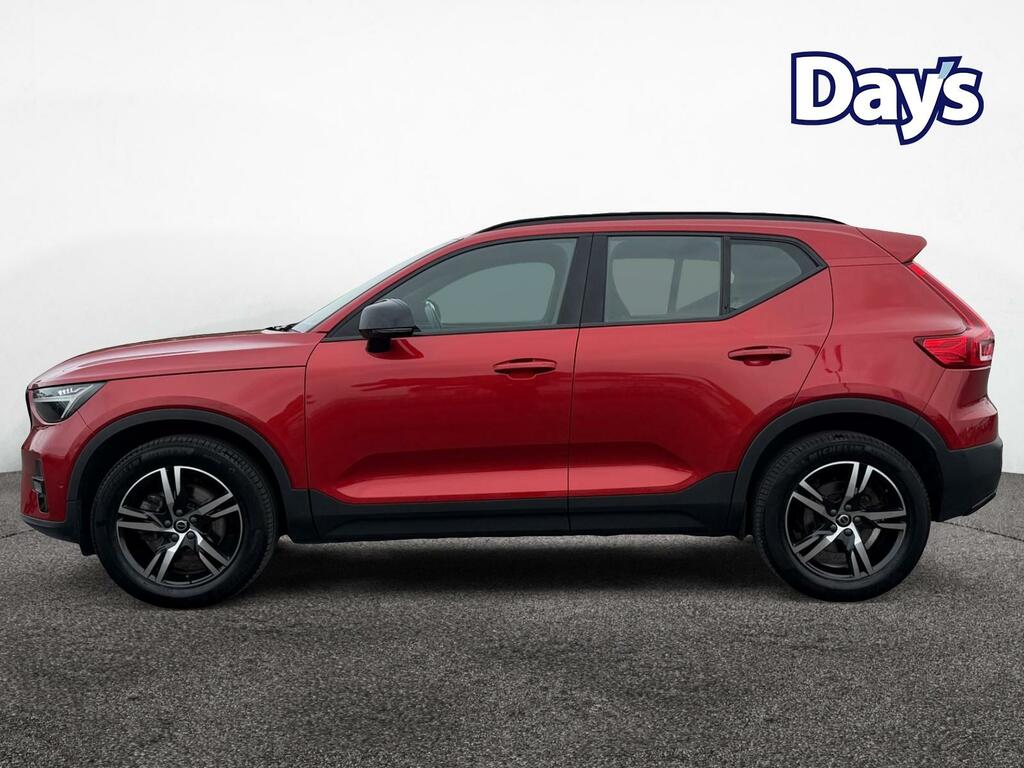 Volvo XC40 Plus Dark 2.0 B3 Mhev Hybrid Dct 163Ps  Red #5