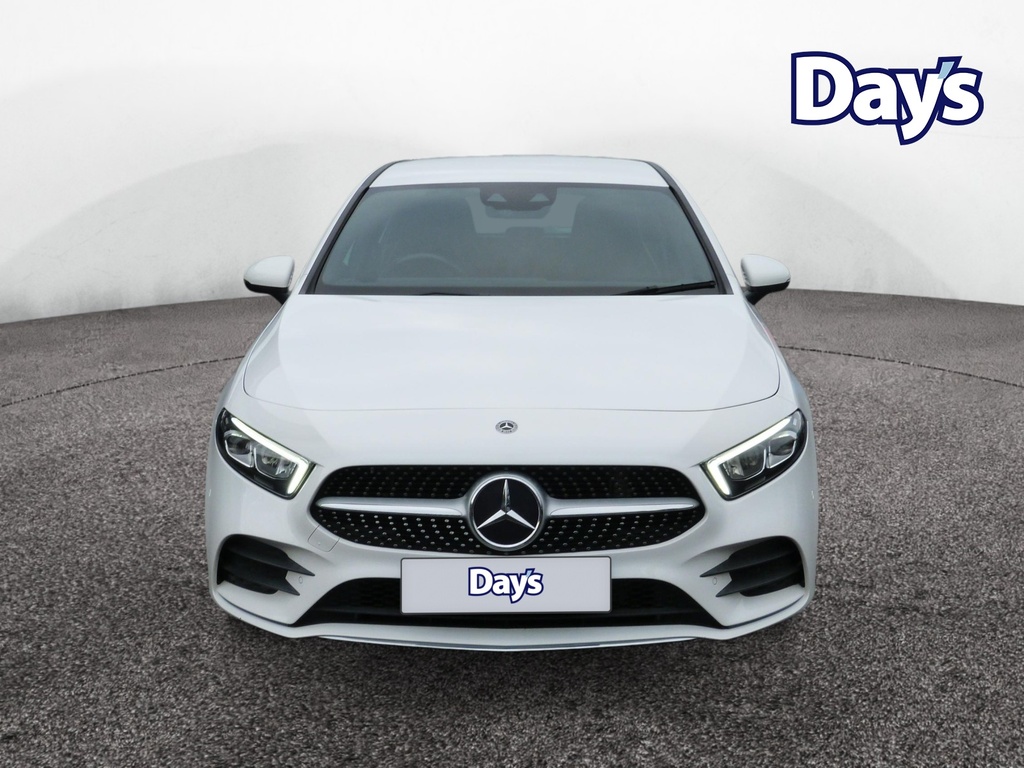 Mercedes-Benz A Class 1.3 A200 Amg Line Premium Hatchback 7 White #3