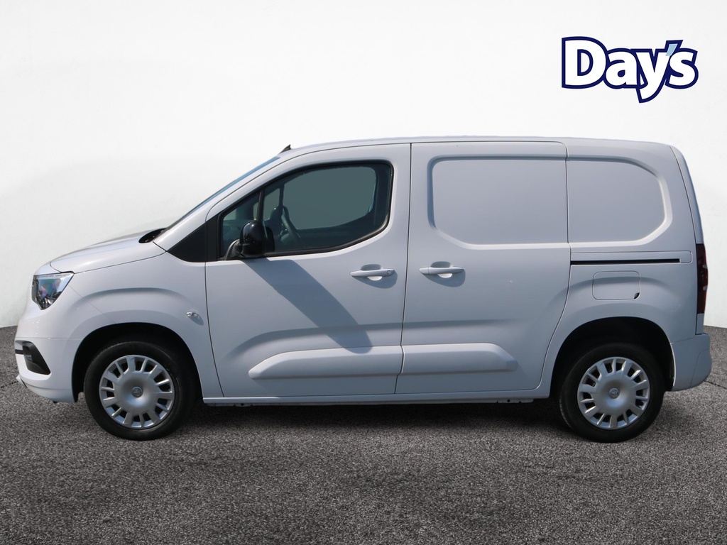 Vauxhall Combo 1.5 Turbo D 2300 Pro Panel Van L DS23AHL White #4