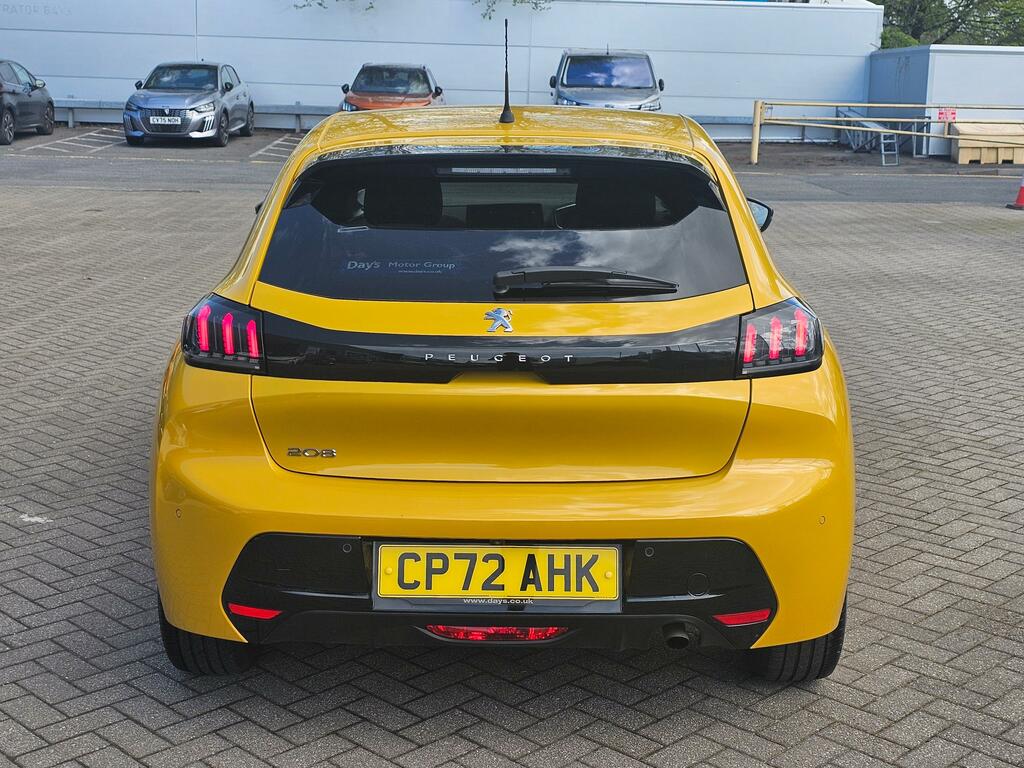 Peugeot 208 1.2 Puretech Allure Premium Hatchback CP72AHK Yellow #6