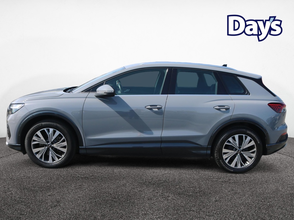Audi Q4 E Tron 40 Sport Suv 82Kwh 204 Ps  Grey #4