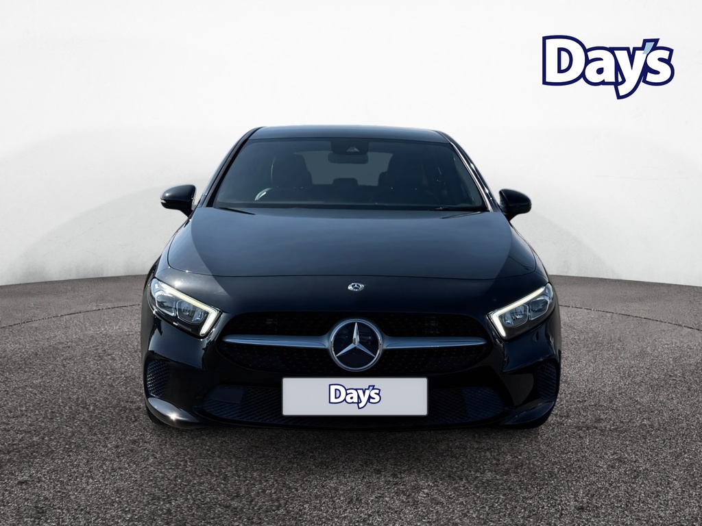 Mercedes-Benz A Class A180d 1.5 Sport 116Ps Black #3