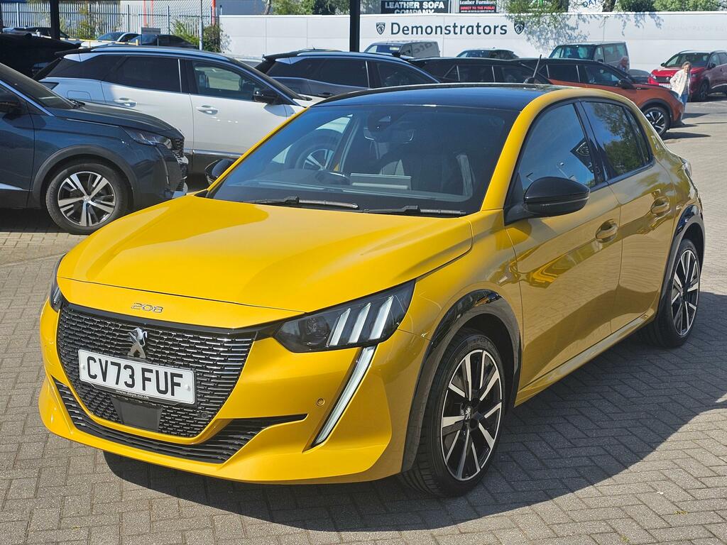 Peugeot 208 1.2 Puretech Gt Hatchback Euro 6 CV73FUF Yellow #3