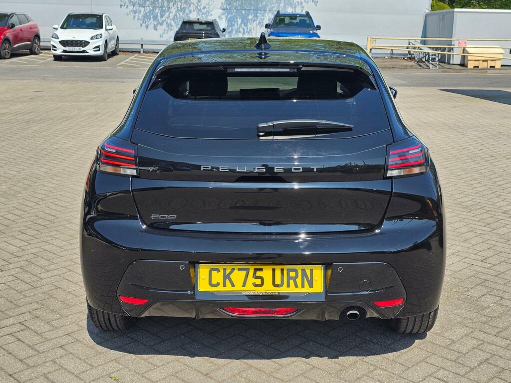 Peugeot 208 1.2 Puretech Allure Hatchback Eu CK75URN Black #6