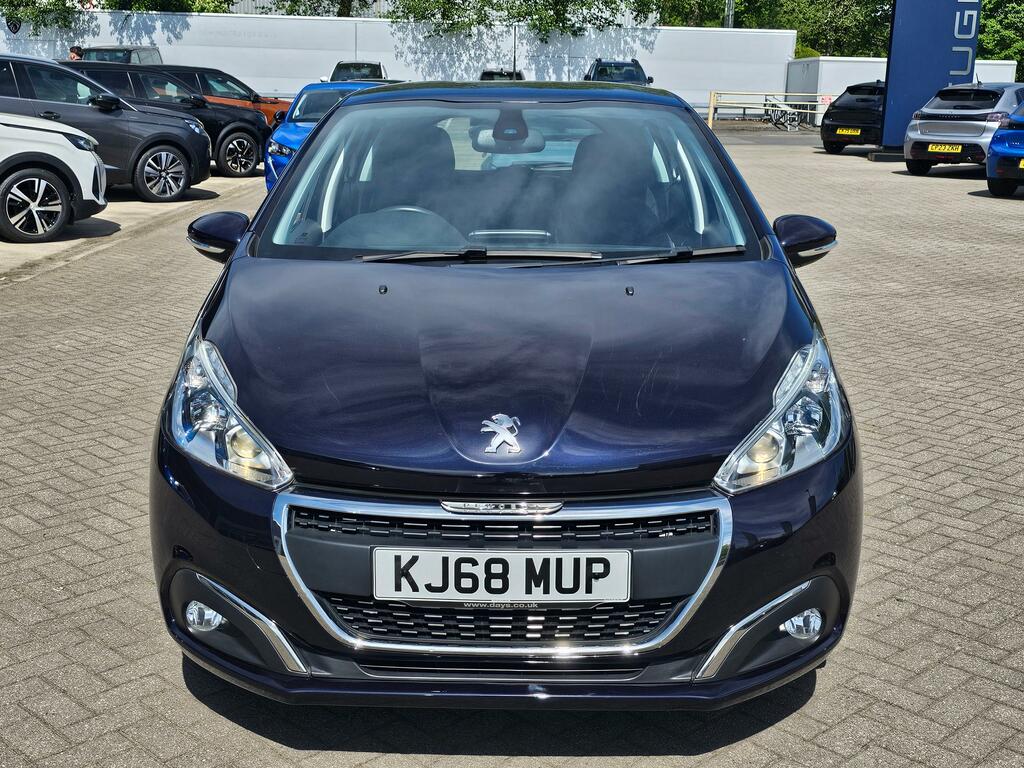 Peugeot 208 1.2 Puretech Signature Hatchback KJ68MUP Blue #2