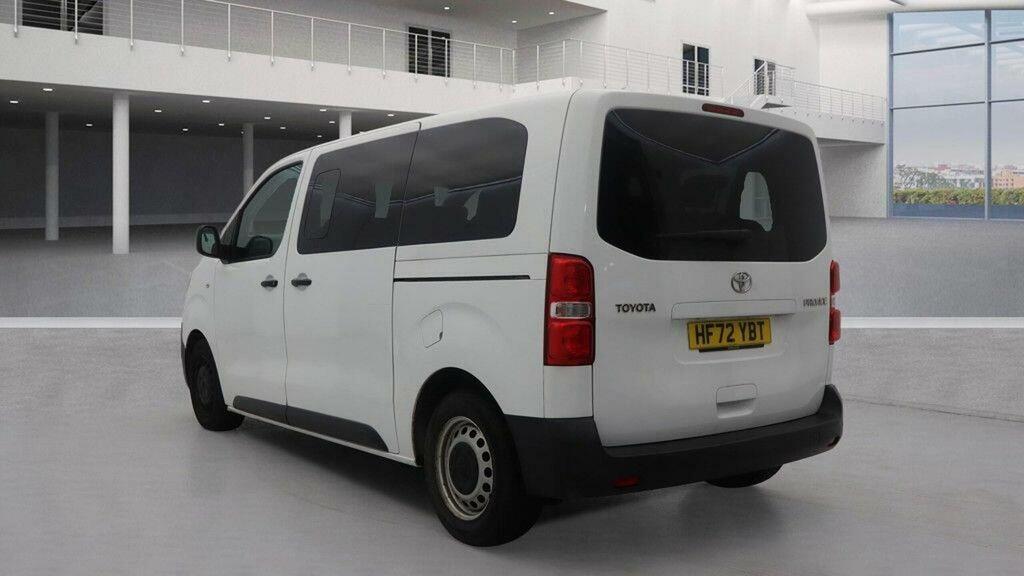 Toyota Proace Verso 1.5D 120 9 Seat Combi Uk Car TEMP690 White #2