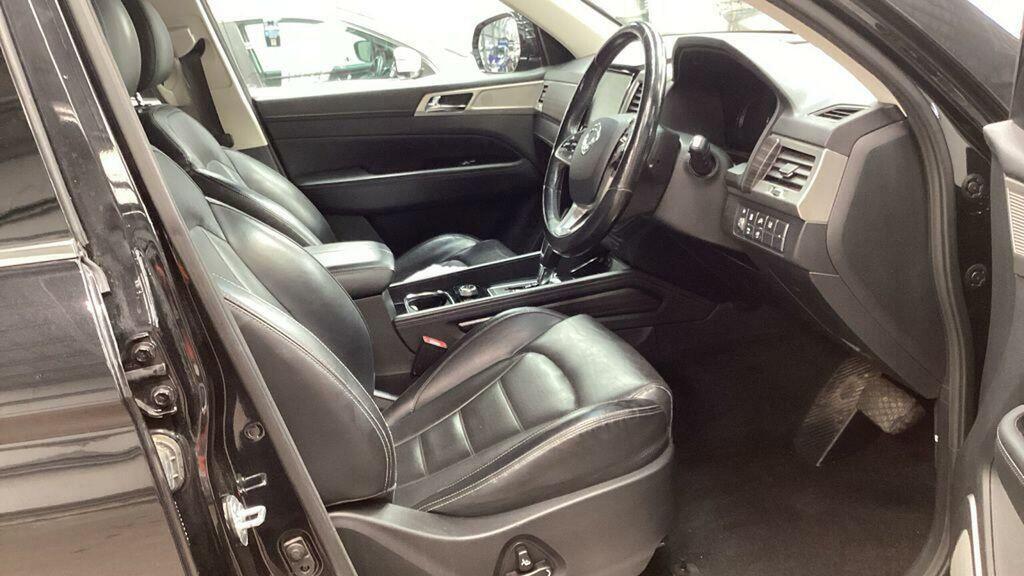 SsangYong Rexton 2.2D Elx T-tronic 4Wd Euro 6 Black #2