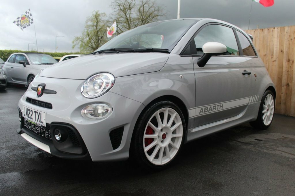 Abarth 695 1.4L Esseesse Grey