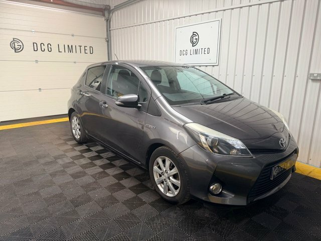Toyota Yaris Vvt-h Icon Plus Hatchback HX63GYF Grey #4