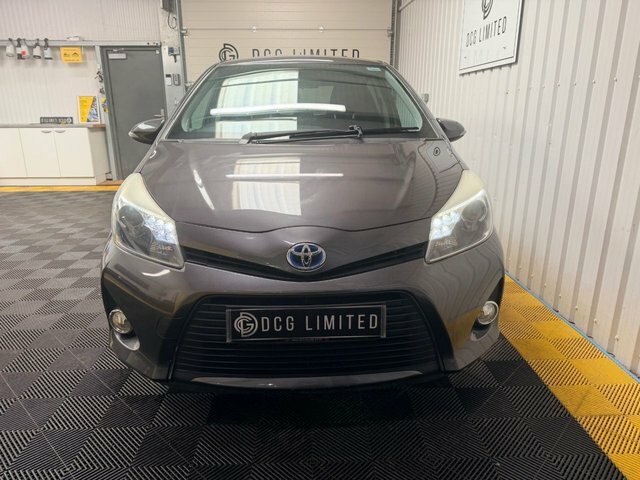 Toyota Yaris Vvt-h Icon Plus Hatchback HX63GYF Grey #2