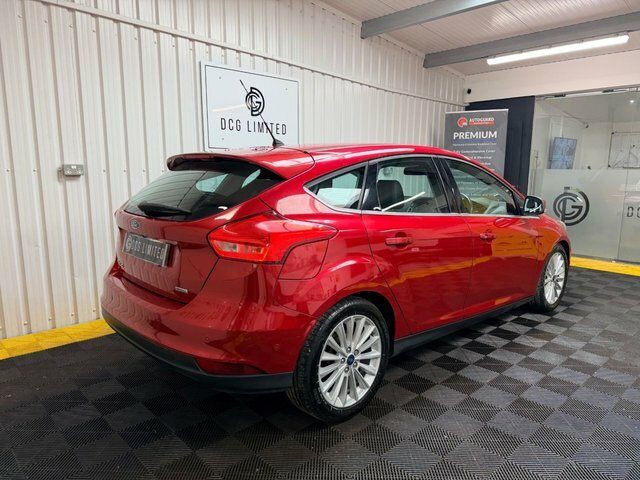Ford Focus Ecoboost Titanium X Hatchback HY15YZC Red #5