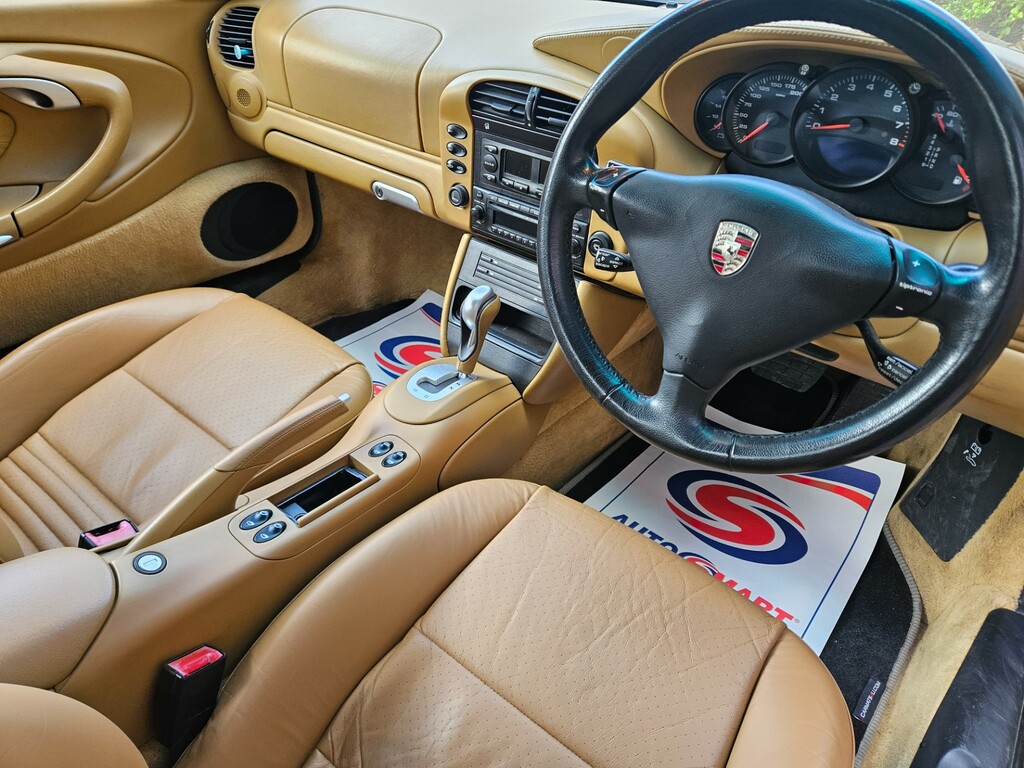 Porsche 911 Carrera 4 Tiptronic S SN03BCZ #4