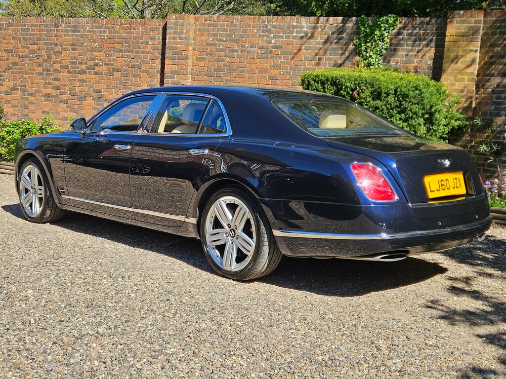 Bentley Mulsanne Saloon  #2